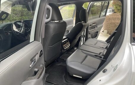 Toyota Land Cruiser, 2022 год, 11 500 000 рублей, 8 фотография