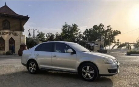 Volkswagen Jetta VI, 2009 год, 760 000 рублей, 2 фотография