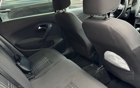 Volkswagen Polo VI (EU Market), 2015 год, 1 000 000 рублей, 6 фотография