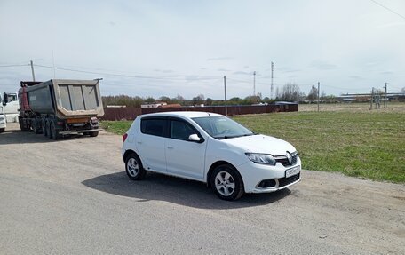 Renault Sandero II рестайлинг, 2014 год, 530 000 рублей, 2 фотография