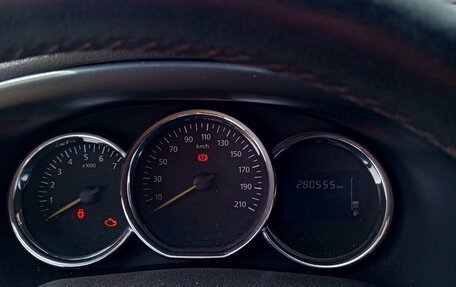 Renault Sandero II рестайлинг, 2014 год, 530 000 рублей, 12 фотография