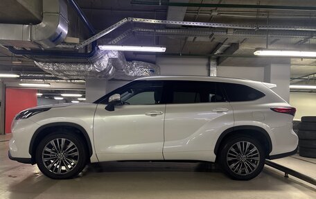 Toyota Highlander, 2025 год, 5 899 999 рублей, 3 фотография