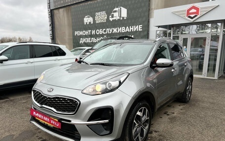 KIA Sportage IV рестайлинг, 2020 год, 2 450 000 рублей, 3 фотография