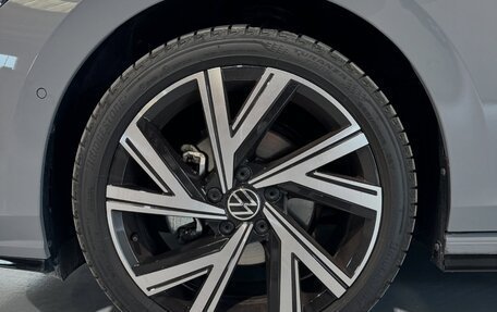 Volkswagen Golf VIII, 2022 год, 1 800 000 рублей, 9 фотография