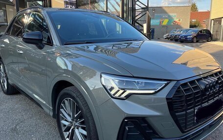 Audi Q3, 2022 год, 2 100 000 рублей, 4 фотография