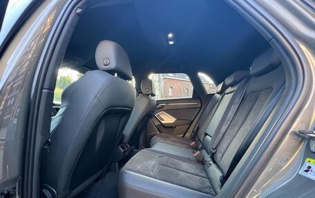 Audi Q3, 2022 год, 2 100 000 рублей, 9 фотография