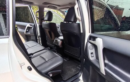 Toyota Land Cruiser Prado 150 рестайлинг 2, 2022 год, 8 284 000 рублей, 20 фотография