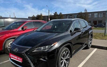 Lexus RX IV рестайлинг, 2019 год, 5 150 000 рублей, 2 фотография