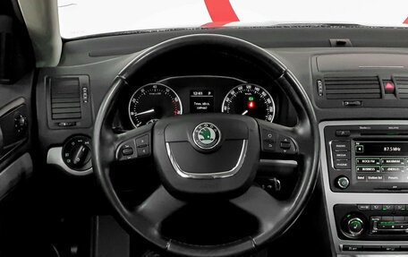 Skoda Octavia, 2010 год, 900 000 рублей, 13 фотография