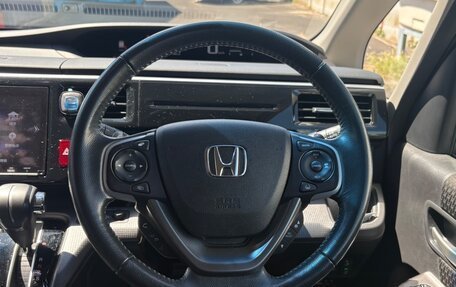 Honda Stepwgn IV, 2021 год, 2 140 000 рублей, 23 фотография