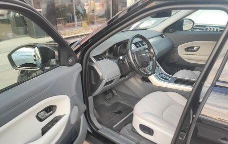 Land Rover Range Rover Evoque I, 2017 год, 2 530 000 рублей, 9 фотография