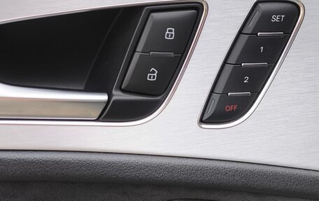 Audi A6, 2015 год, 1 880 000 рублей, 14 фотография