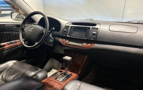 Toyota Camry V40, 2004 год, 750 000 рублей, 14 фотография