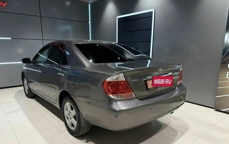 Toyota Camry V40, 2004 год, 750 000 рублей, 3 фотография