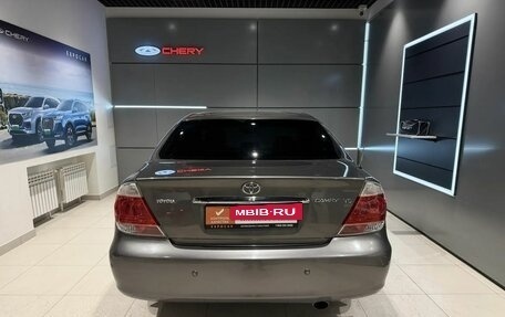 Toyota Camry V40, 2004 год, 750 000 рублей, 4 фотография