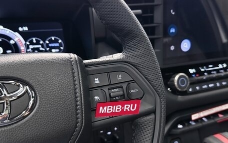 Toyota Sequoia, 2025 год, 14 990 000 рублей, 25 фотография