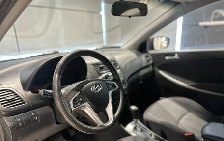 Hyundai Solaris II рестайлинг, 2011 год, 780 000 рублей, 14 фотография