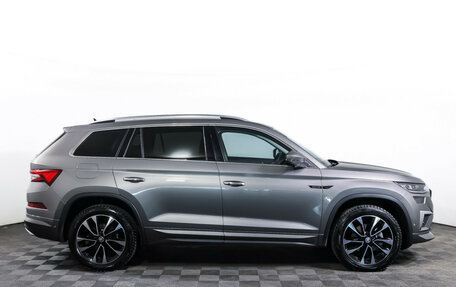 Skoda Kodiaq I, 2023 год, 4 399 000 рублей, 4 фотография