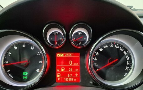 Opel Astra J, 2013 год, 860 000 рублей, 9 фотография