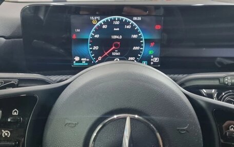 Mercedes-Benz A-Класс, 2019 год, 2 420 000 рублей, 10 фотография