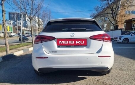 Mercedes-Benz A-Класс, 2019 год, 2 420 000 рублей, 5 фотография