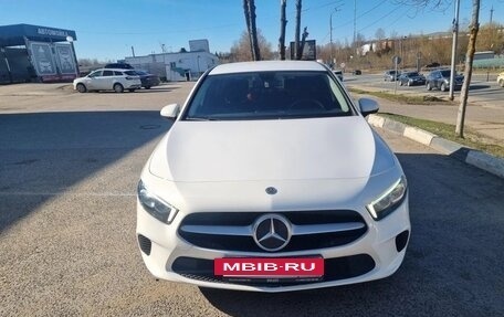 Mercedes-Benz A-Класс, 2019 год, 2 420 000 рублей, 6 фотография