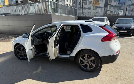 Volvo V40 Cross Country I, 2014 год, 1 299 000 рублей, 14 фотография