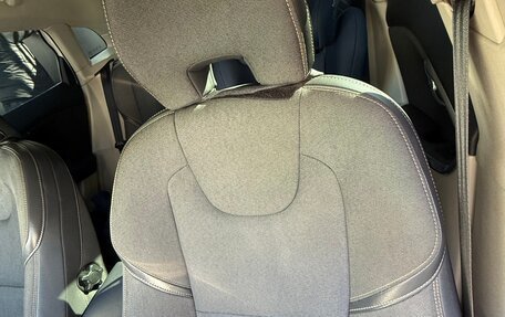 Volvo V40 Cross Country I, 2014 год, 1 299 000 рублей, 21 фотография