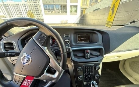 Volvo V40 Cross Country I, 2014 год, 1 299 000 рублей, 16 фотография