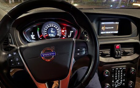 Volvo V40 Cross Country I, 2014 год, 1 299 000 рублей, 36 фотография