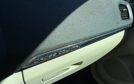 Volvo V40 Cross Country I, 2014 год, 1 299 000 рублей, 28 фотография