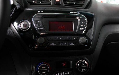 KIA Rio III рестайлинг, 2013 год, 950 000 рублей, 10 фотография