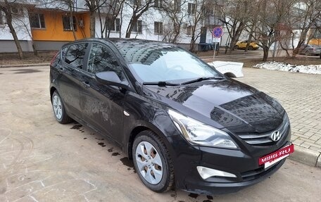 Hyundai Solaris II рестайлинг, 2014 год, 760 000 рублей, 4 фотография