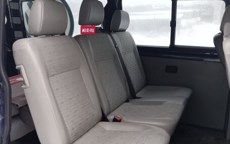 Volkswagen Transporter T5 рестайлинг, 2010 год, 1 600 000 рублей, 6 фотография