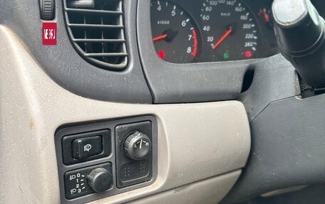 Nissan Almera, 2002 год, 280 000 рублей, 10 фотография