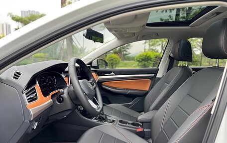 Volkswagen Bora, 2023 год, 1 500 000 рублей, 8 фотография