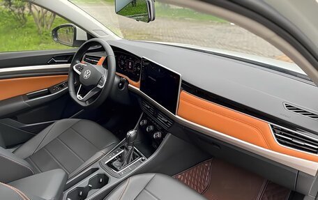 Volkswagen Bora, 2023 год, 1 500 000 рублей, 12 фотография