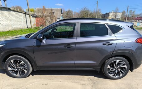 Hyundai Tucson III, 2019 год, 2 390 000 рублей, 3 фотография