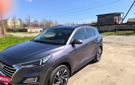 Hyundai Tucson III, 2019 год, 2 390 000 рублей, 2 фотография