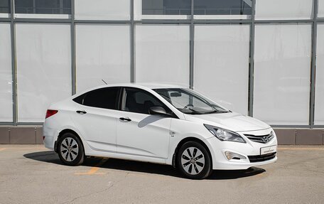 Hyundai Solaris II рестайлинг, 2014 год, 950 000 рублей, 5 фотография