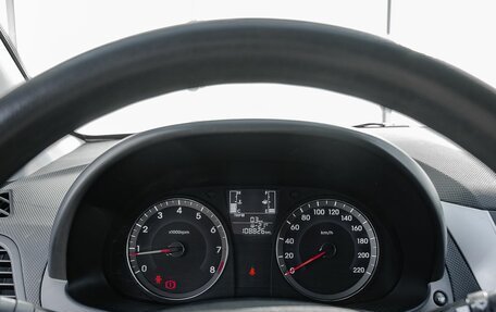 Hyundai Solaris II рестайлинг, 2014 год, 950 000 рублей, 16 фотография