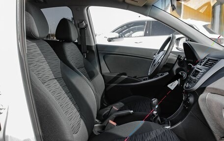 Hyundai Solaris II рестайлинг, 2014 год, 950 000 рублей, 10 фотография