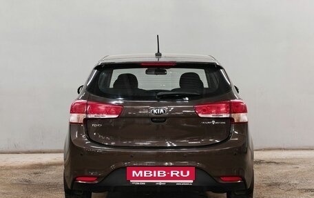 KIA Rio III рестайлинг, 2017 год, 1 253 000 рублей, 10 фотография