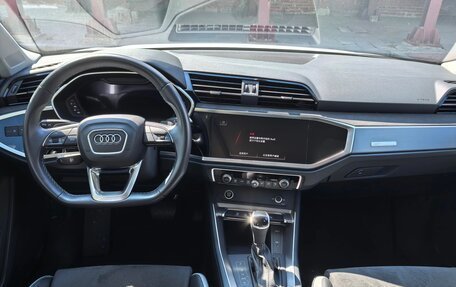 Audi Q3, 2022 год, 2 430 000 рублей, 9 фотография