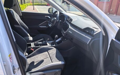 Audi Q3, 2022 год, 2 430 000 рублей, 11 фотография