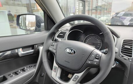 KIA Sorento II рестайлинг, 2018 год, 2 236 000 рублей, 23 фотография