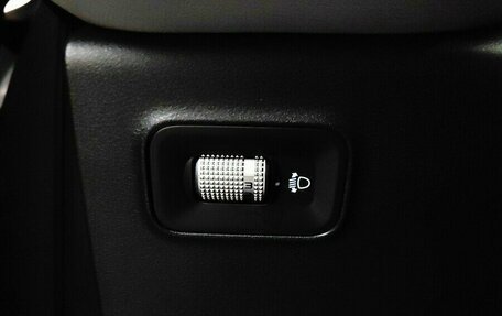 Geely Atlas, 2023 год, 2 420 000 рублей, 21 фотография