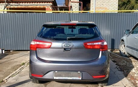 KIA Rio III рестайлинг, 2012 год, 380 000 рублей, 3 фотография