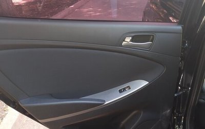 Hyundai Solaris II рестайлинг, 2016 год, 950 000 рублей, 1 фотография