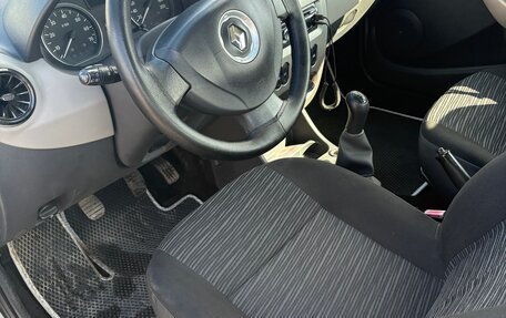 Renault Logan I, 2011 год, 620 000 рублей, 5 фотография